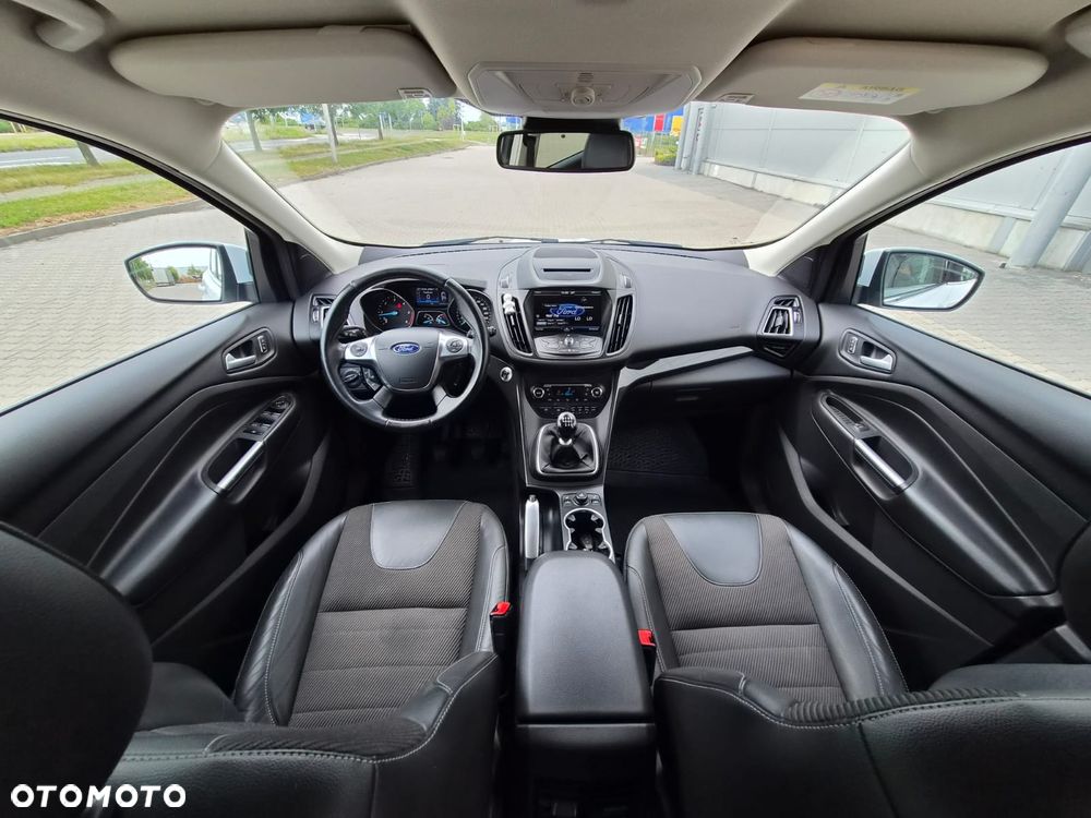 Ford Kuga 2.0 TDCi FWD Titanium - 18