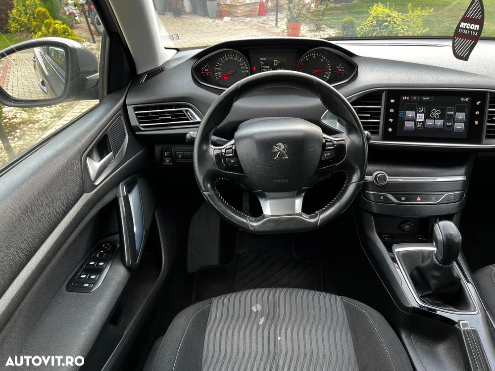 Peugeot 308 1.6 HDI FAP Acces - 29