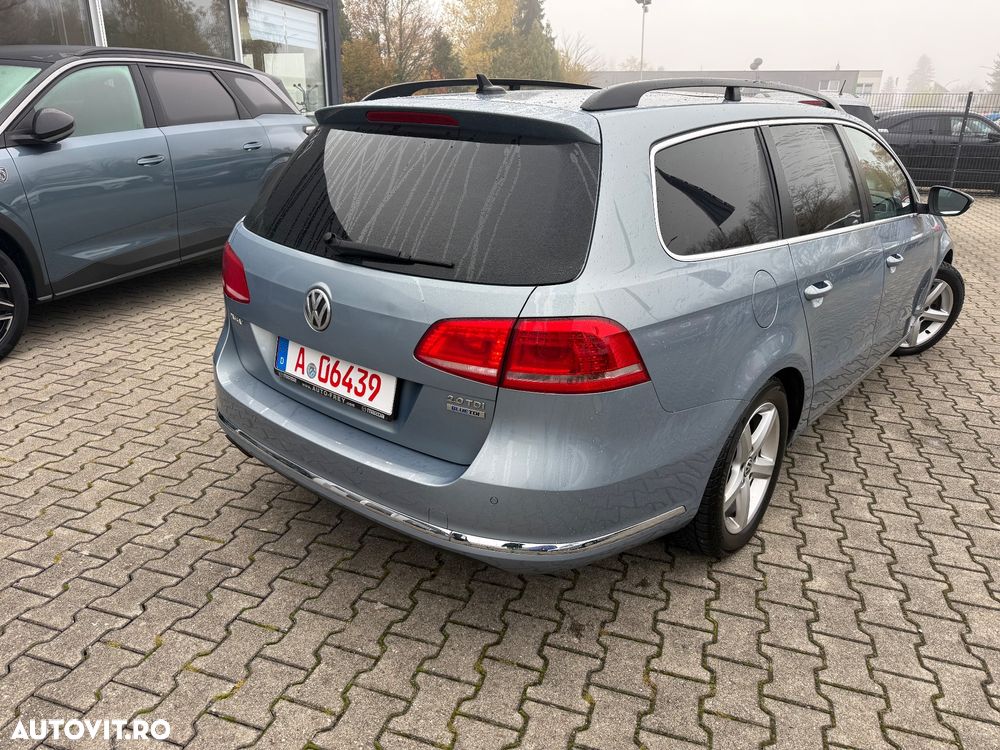 Volkswagen Passat Variant 2.0 TDI BlueMotion Technology DSG Highline - 2