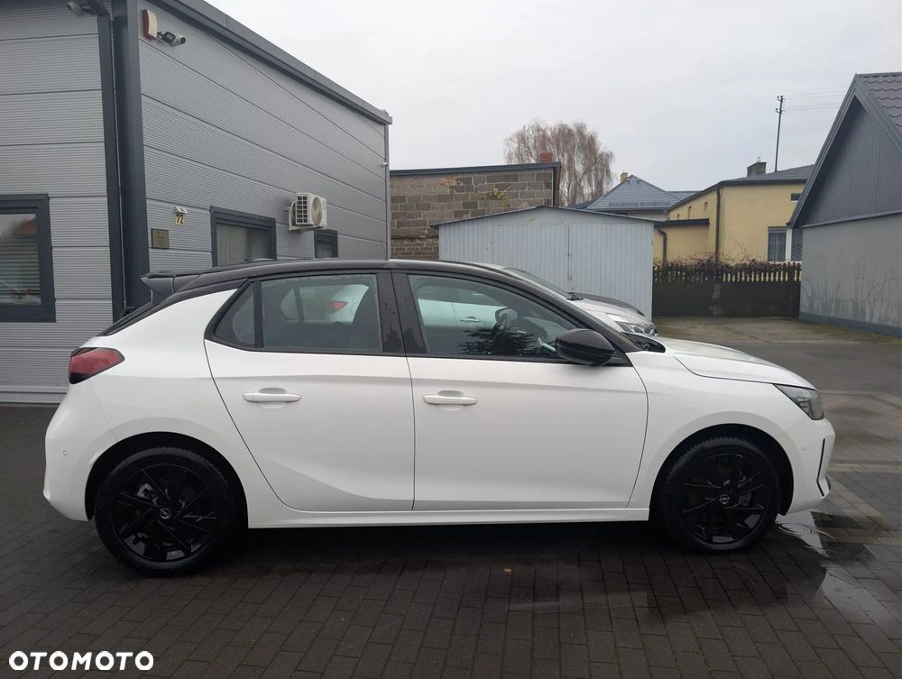 Opel Corsa 1.2 GS S&S - 1