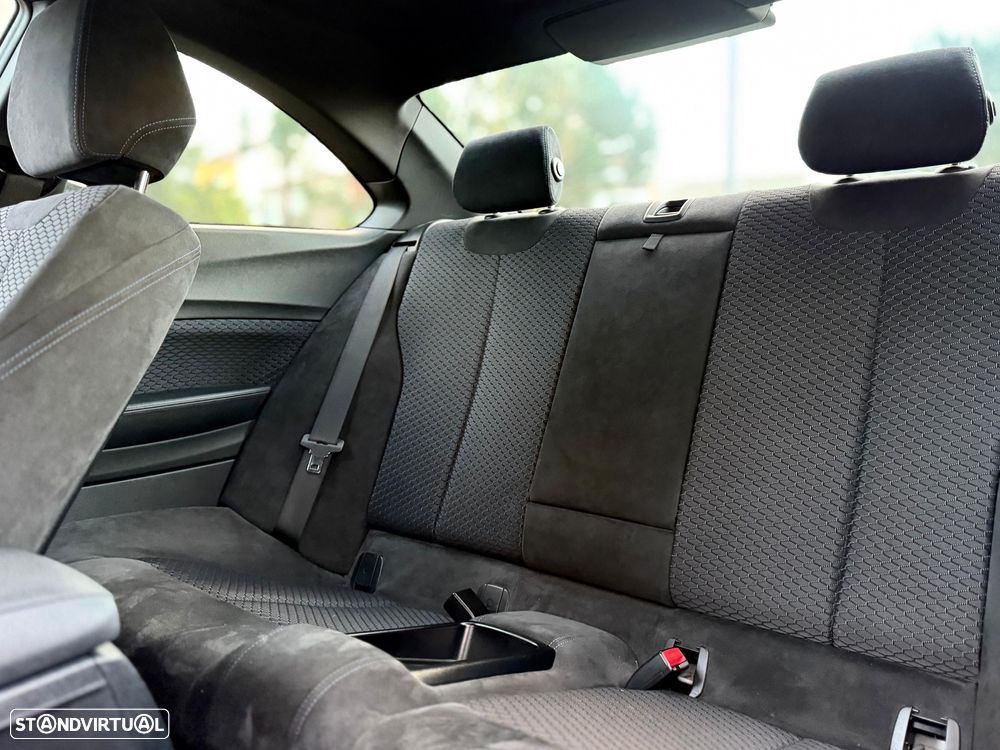 BMW 218 d Aut. M Sport - 31