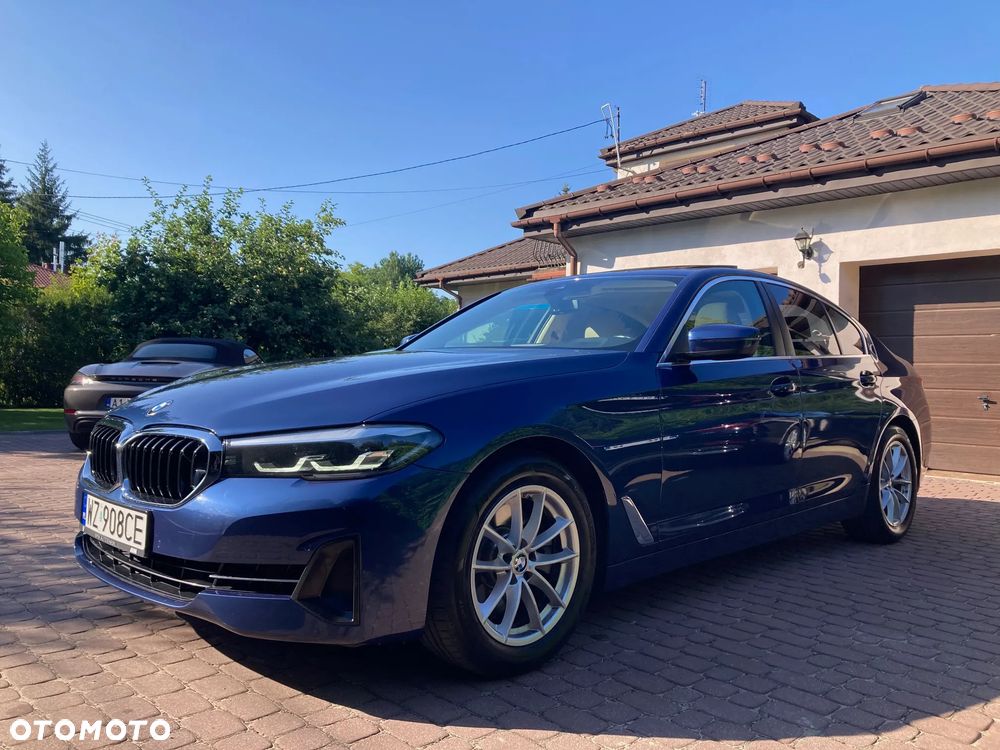 BMW Seria 5 520d Luxury Line - 2