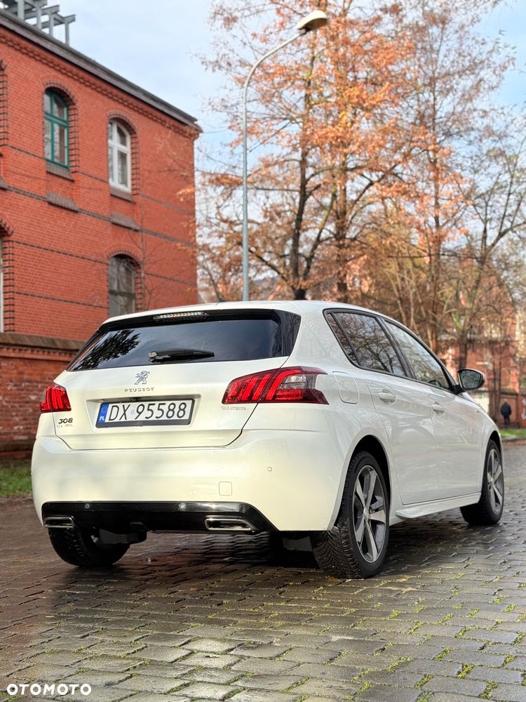 Peugeot 308 PureTech 110 Stop & Start Style - 4