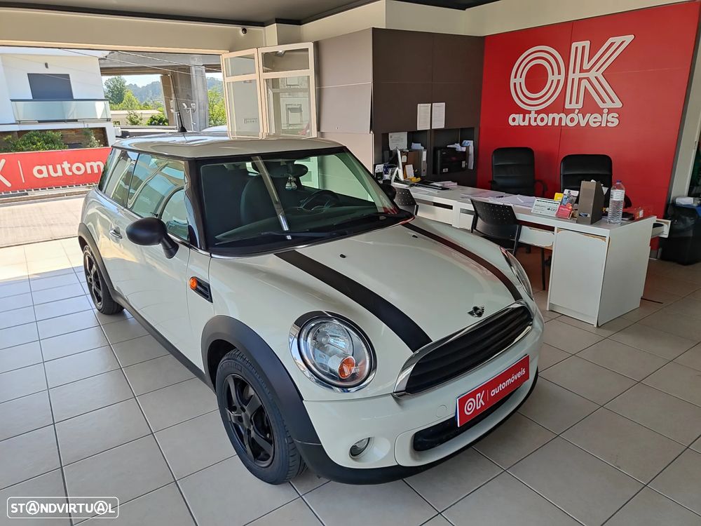 MINI 3 Portas One D - 3