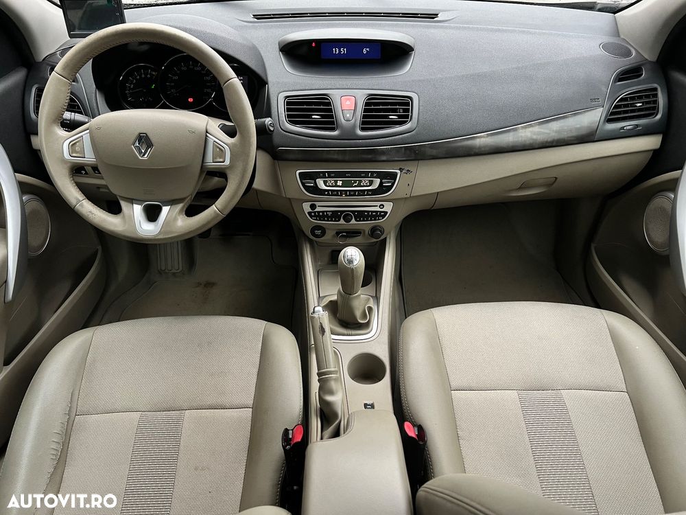 Renault Fluence 1.6 Dynamique - 10