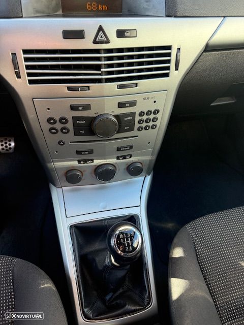 Opel Astra GTC 1.4 - 27