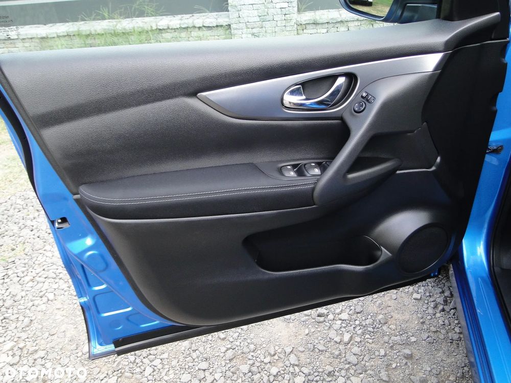 Nissan Qashqai 1.6 DIG-T Tekna+ - 22