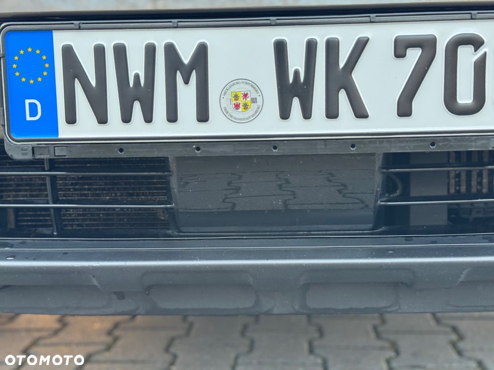 Kia Sportage 2,0 CRDI AWD Platinum - 33