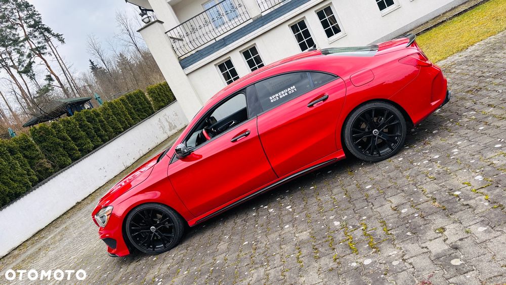 Mercedes-Benz CLA 250 4Matic 7G-DCT AMG Line - 4