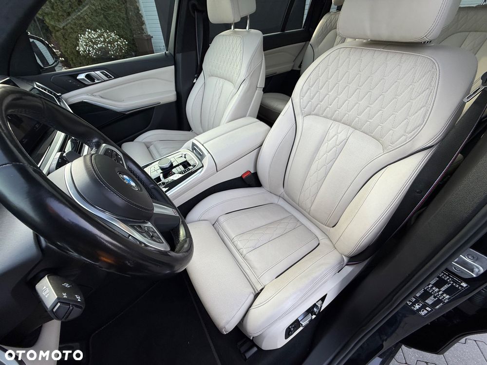 BMW X7 M50d sport - 21