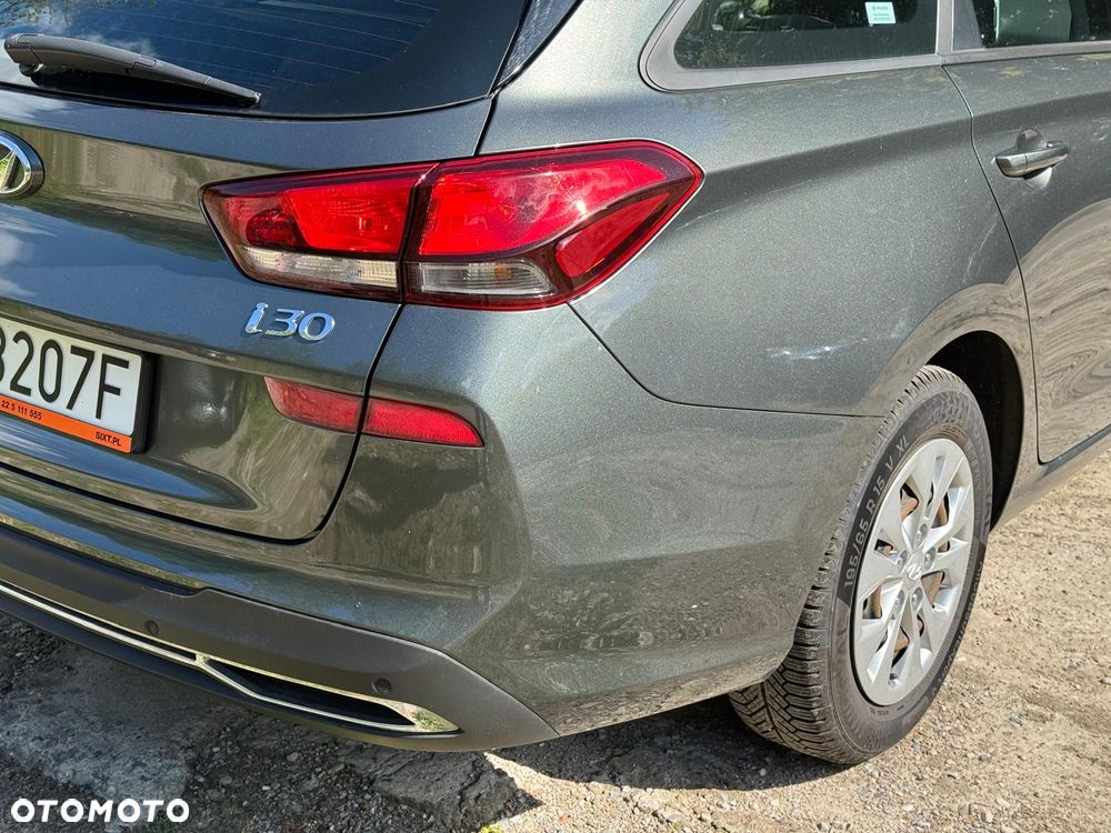 Hyundai i30 1.5 DPI Modern - 30