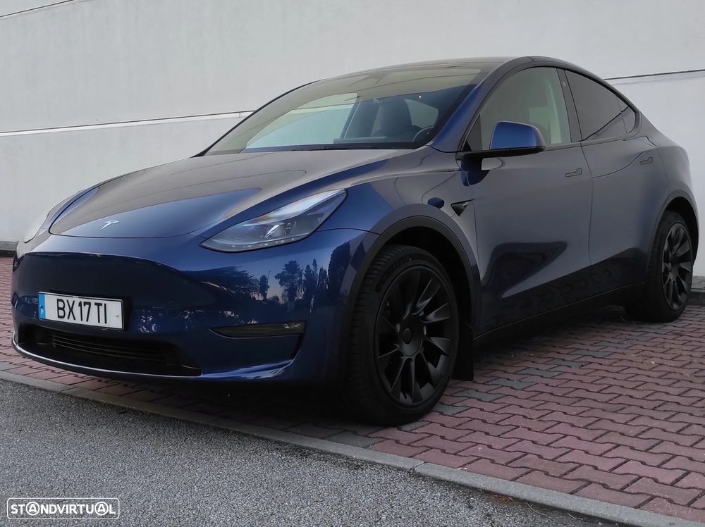 Tesla Model Y Long Range Dual Motor AWD - 7