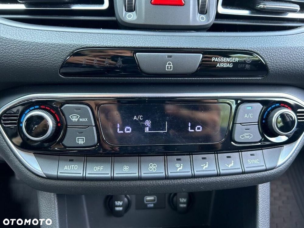 Hyundai i30 1.0 T-GDI Smart - 21