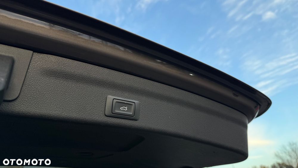 Audi A6 Avant 3.0 TDI Quattro S tronic - 17