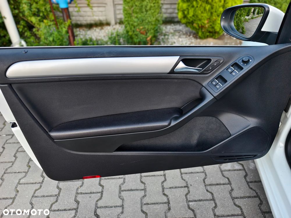 Volkswagen Golf Cabrio 1.2 TSI Exclusive - 6