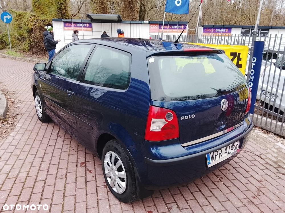 Volkswagen Polo - 4