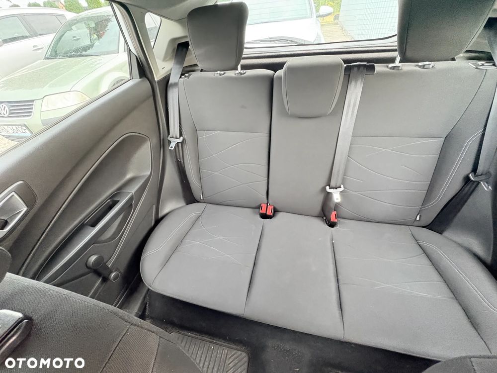 Ford Fiesta 1.0 Trend EU6 - 10