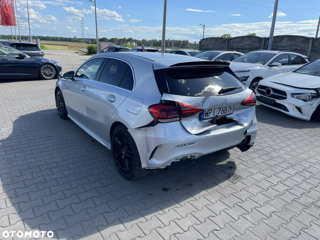Mercedes-Benz Klasa A AMG 35 4Matic AMG Speedshift DCT 7G Edition 1 - 4