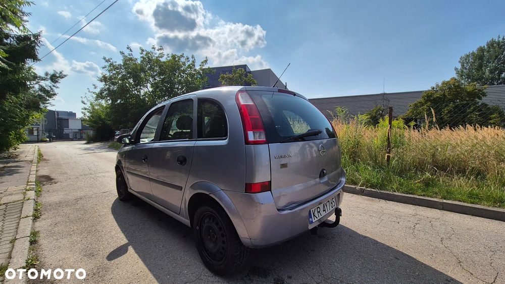 Opel Meriva 1.6 16V Essentia - 7
