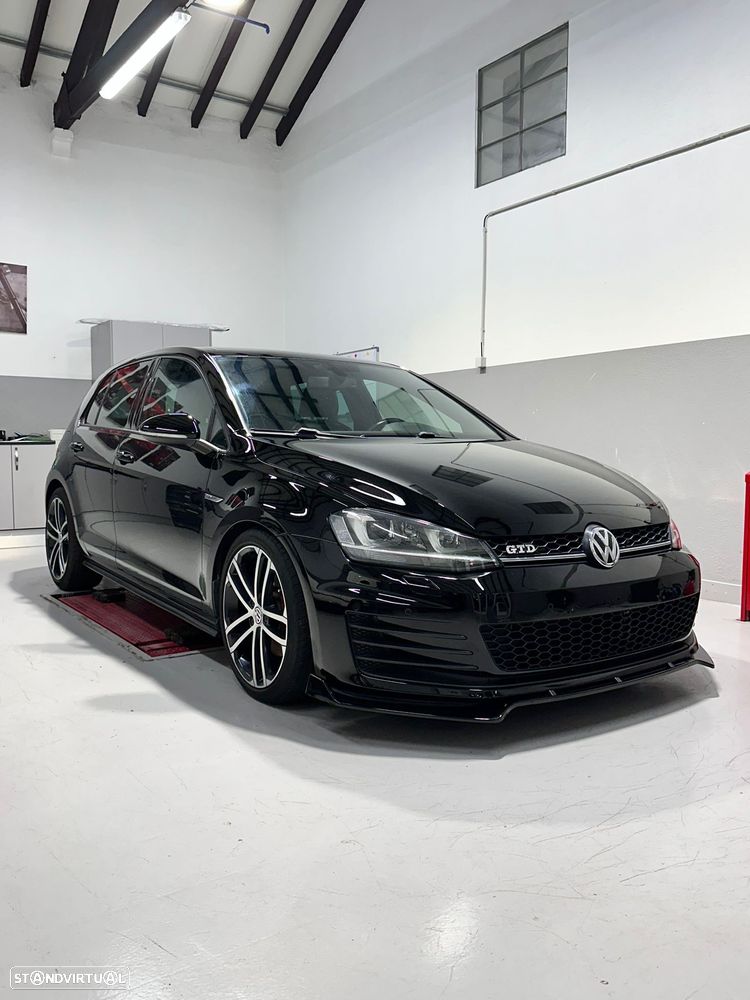 VW Golf 2.0 TDi GTD - 1
