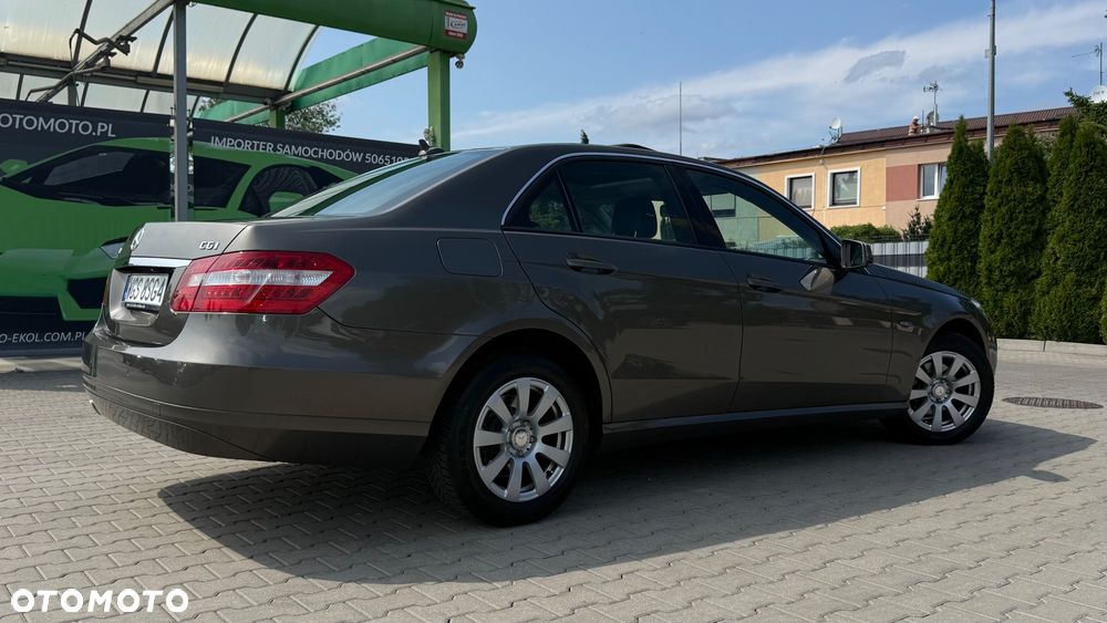 Mercedes-Benz Klasa E 200 7G-TRONIC - 3