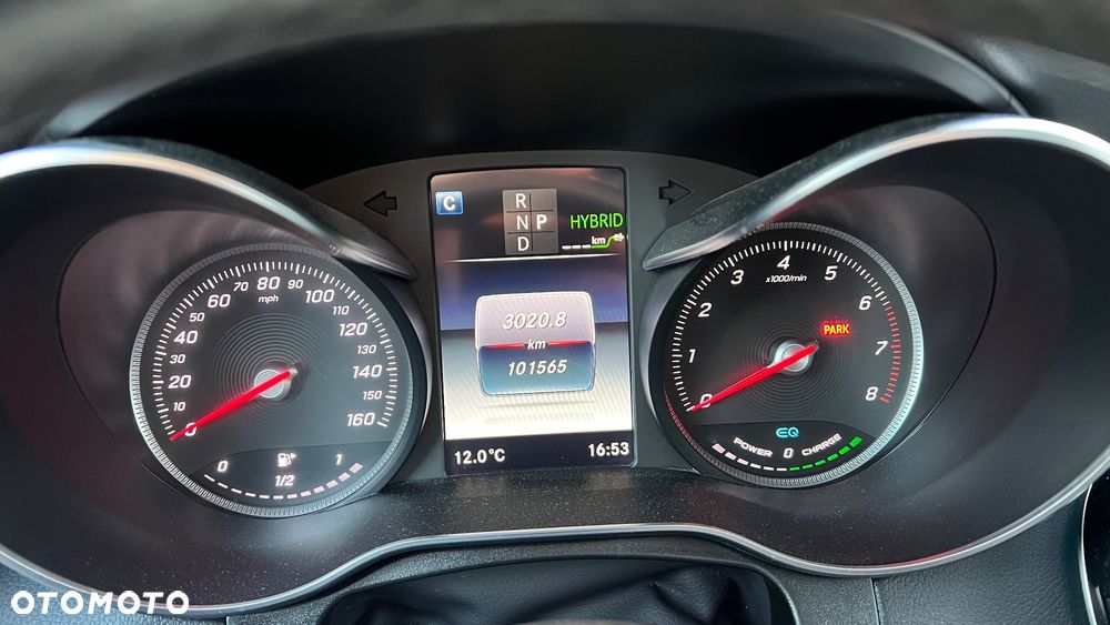 Mercedes-Benz GLC - 18