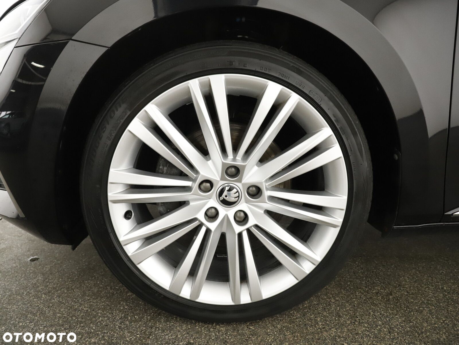 Skoda Superb 2.0 TDI SCR L&K DSG - 27