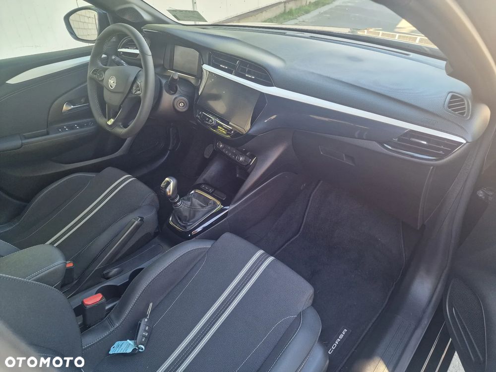 Opel Corsa 1.2 Start/Stop Elegance - 34