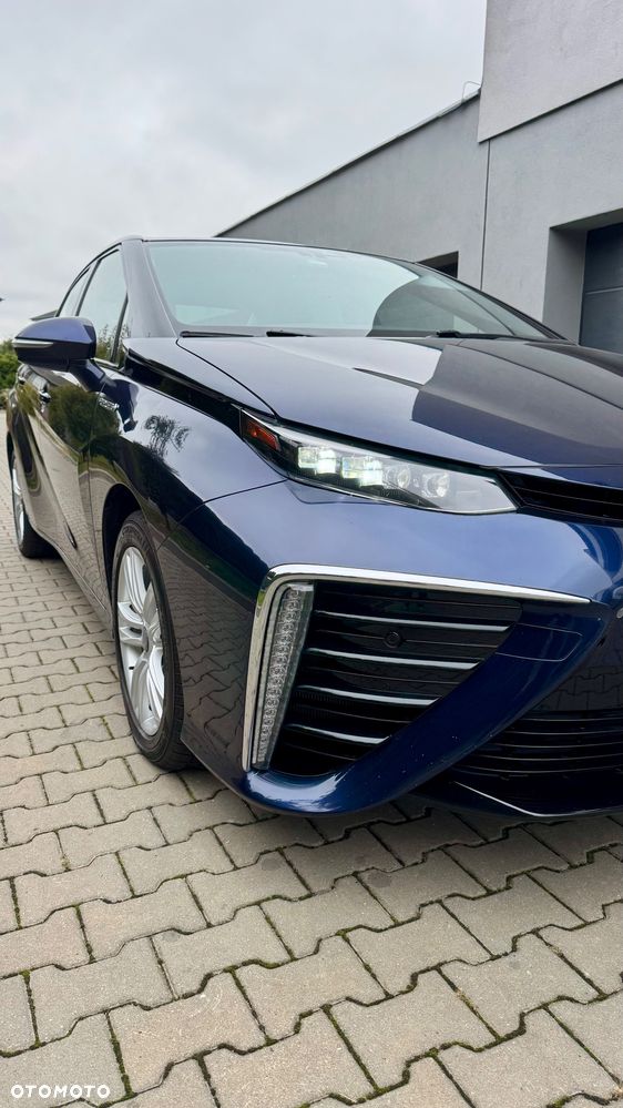 Toyota Mirai 2015