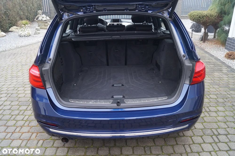 BMW Seria 3 318i Sport Line - 18