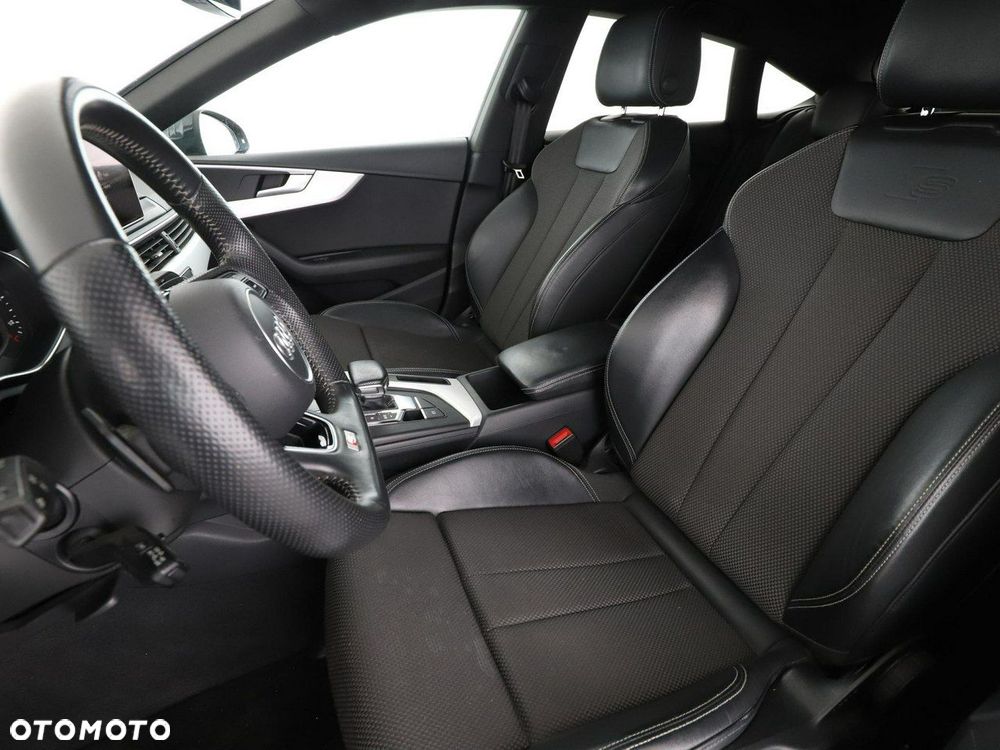 Audi A5 Sportback 35 TFSI S tronic S line - 14