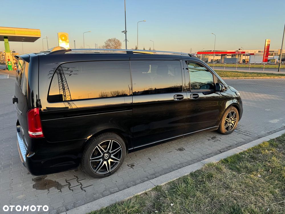 Mercedes-Benz Klasa V 300 d lang 4Matic 9G-TRONIC Avantgarde Edition 2020 - 14