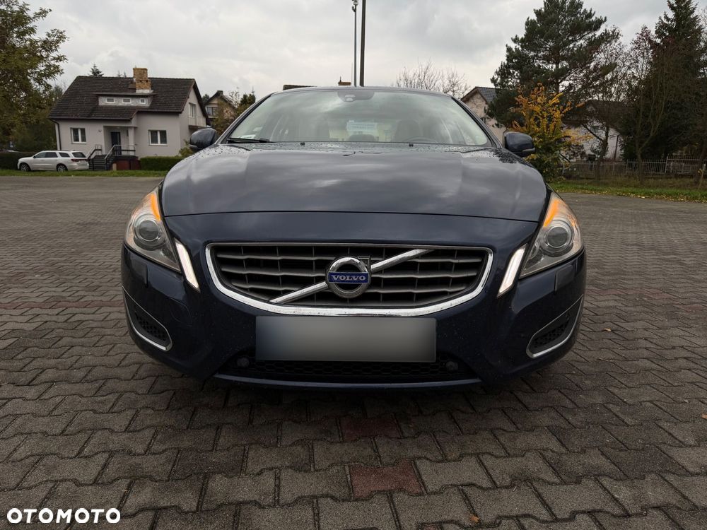 Volvo S60 D3 Geartronic Kinetic - 3