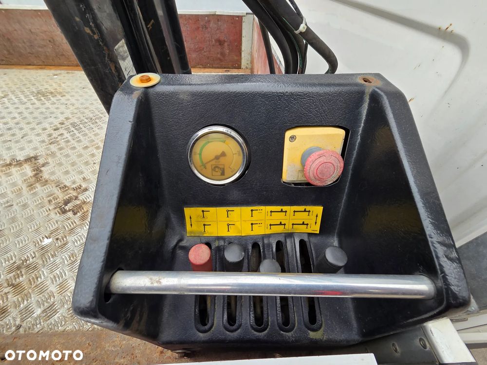 Volkswagen Crafter - 21