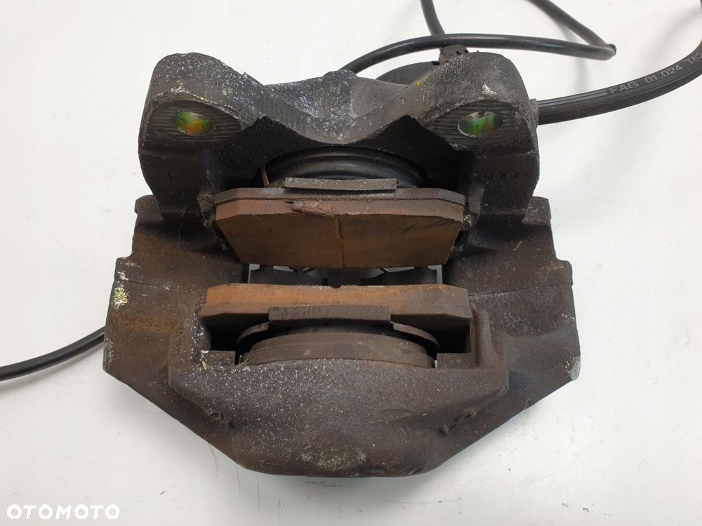 Mercedes W126 SEC 5.6 LEWY ZACISK HAMULCOWY Przód - 8