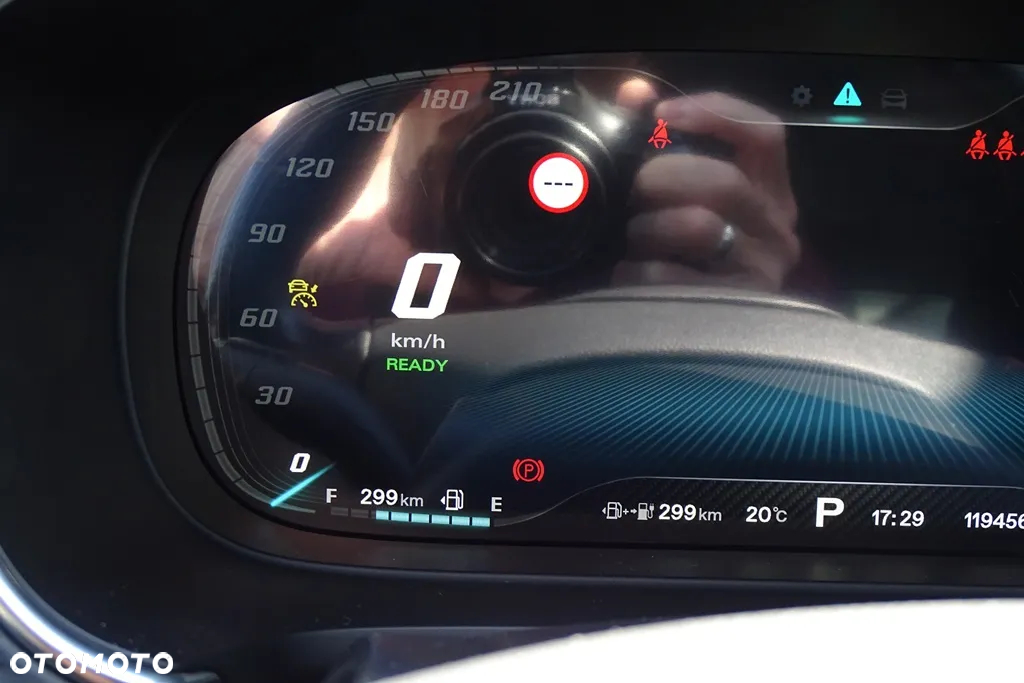 MG EHS 1.5T-GDI PHEV Luxury - 30
