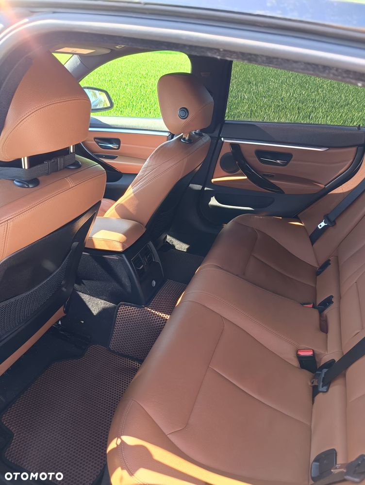 BMW Seria 4 428i xDrive Sport-Aut Luxury Line - 38