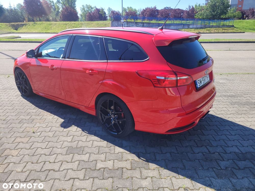 Ford Focus 2.0 EcoBoost ST - 3