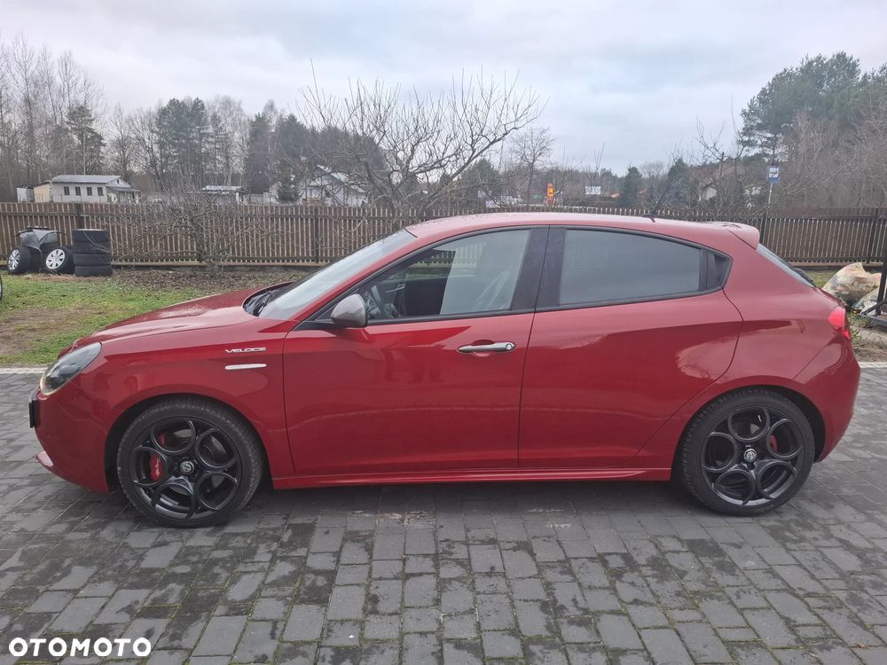 Alfa Romeo Giulietta 1.8 TBi 16V TCT Veloce - 5