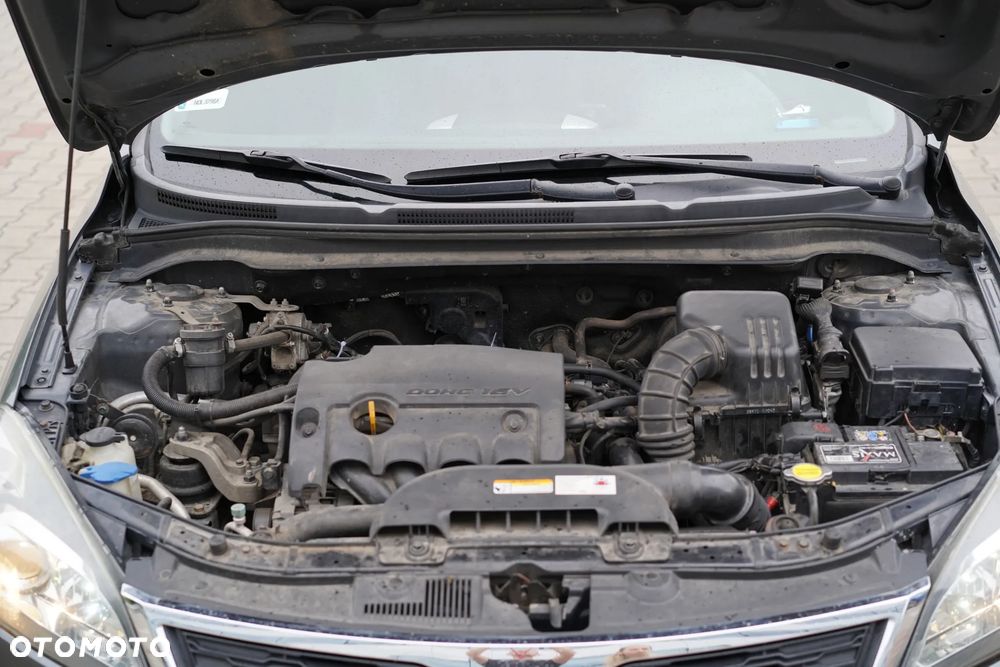 Kia Ceed 1.4 CVVT Attract - 18