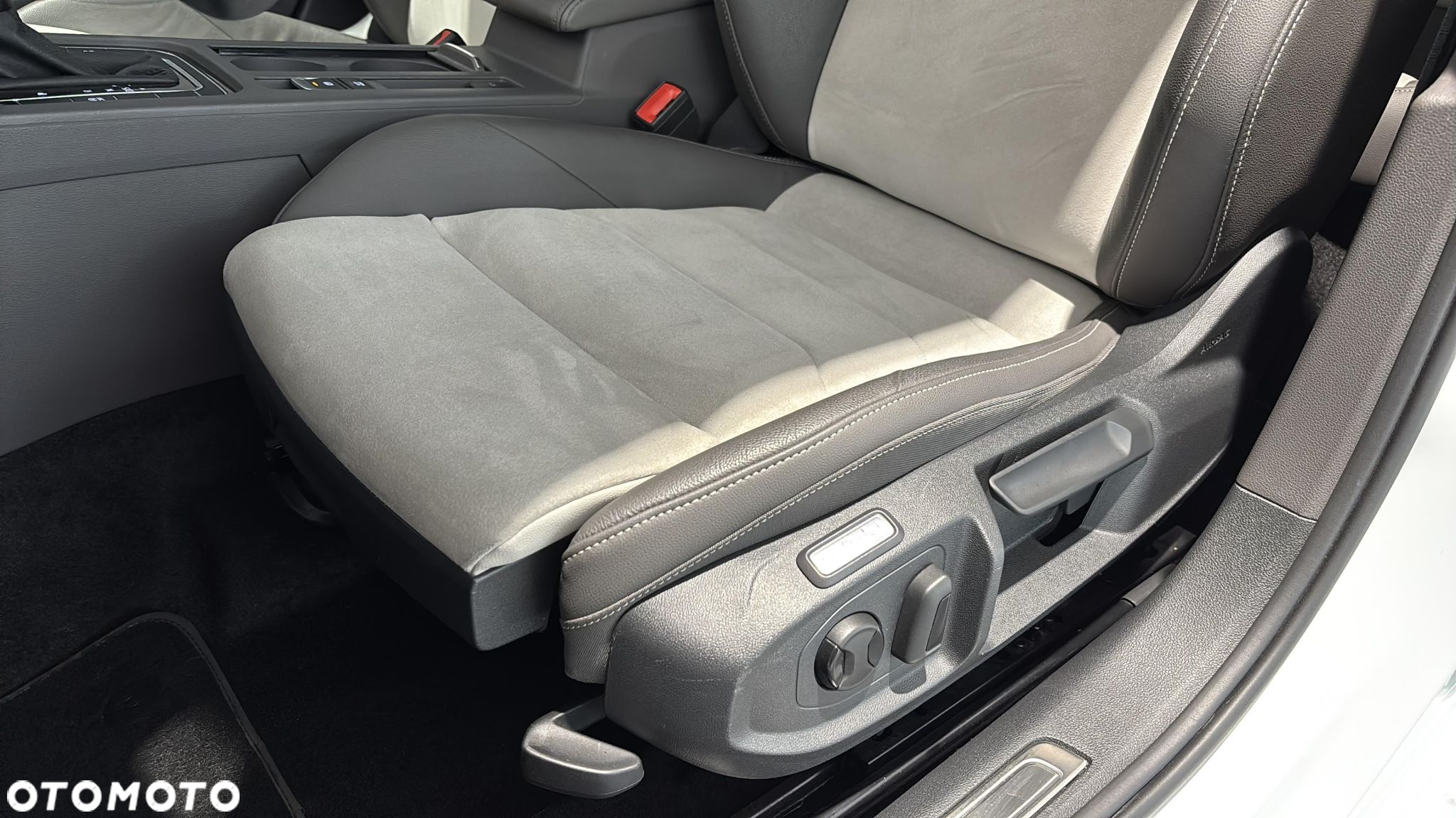 Volkswagen Arteon 2.0 TSI Elegance DSG - 12