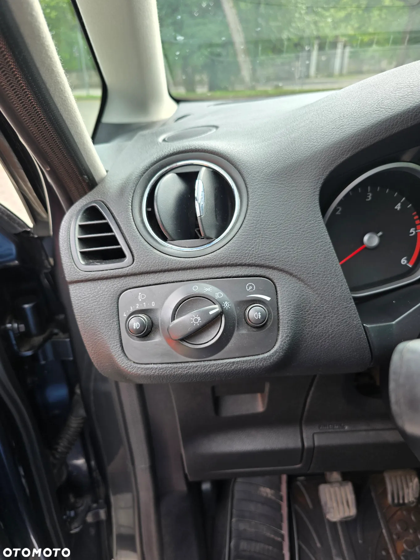 Ford S-Max 2.0 TDCi Ambiente - 13
