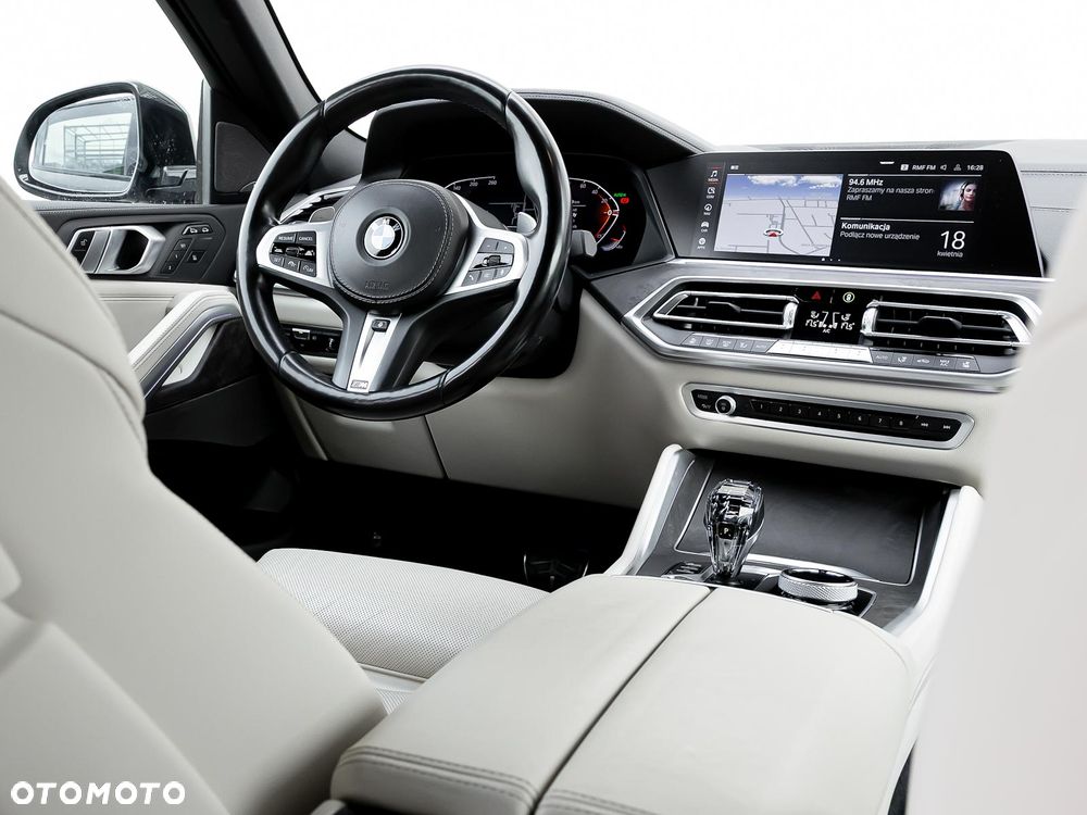 BMW X6 xDrive30d mHEV - 12