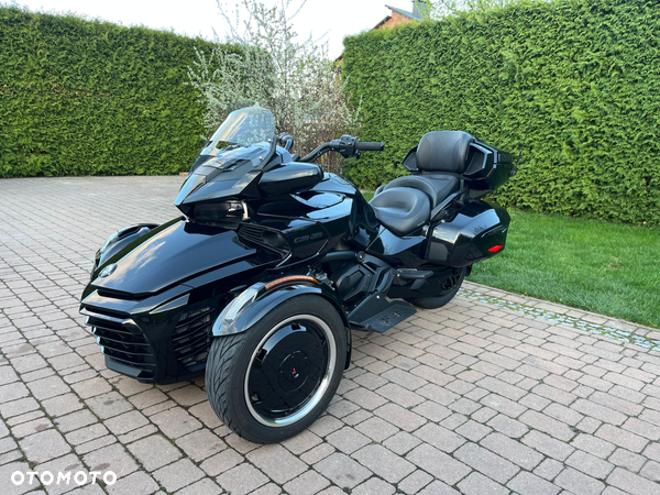 Can-Am Spyder