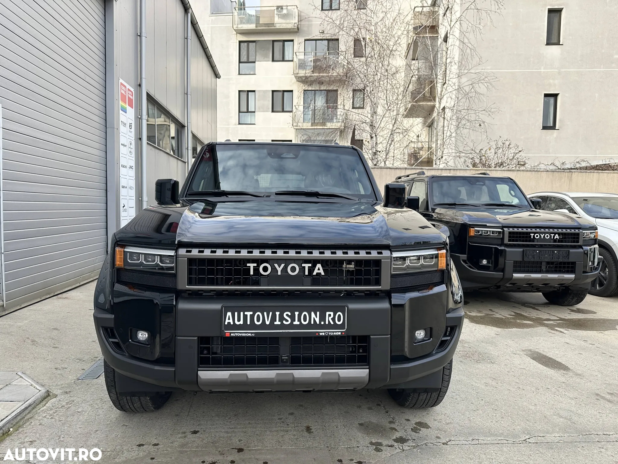 Toyota Land Cruiser 250 2.8l D-4D 204 CP A/T 7 locuri Executive - 3