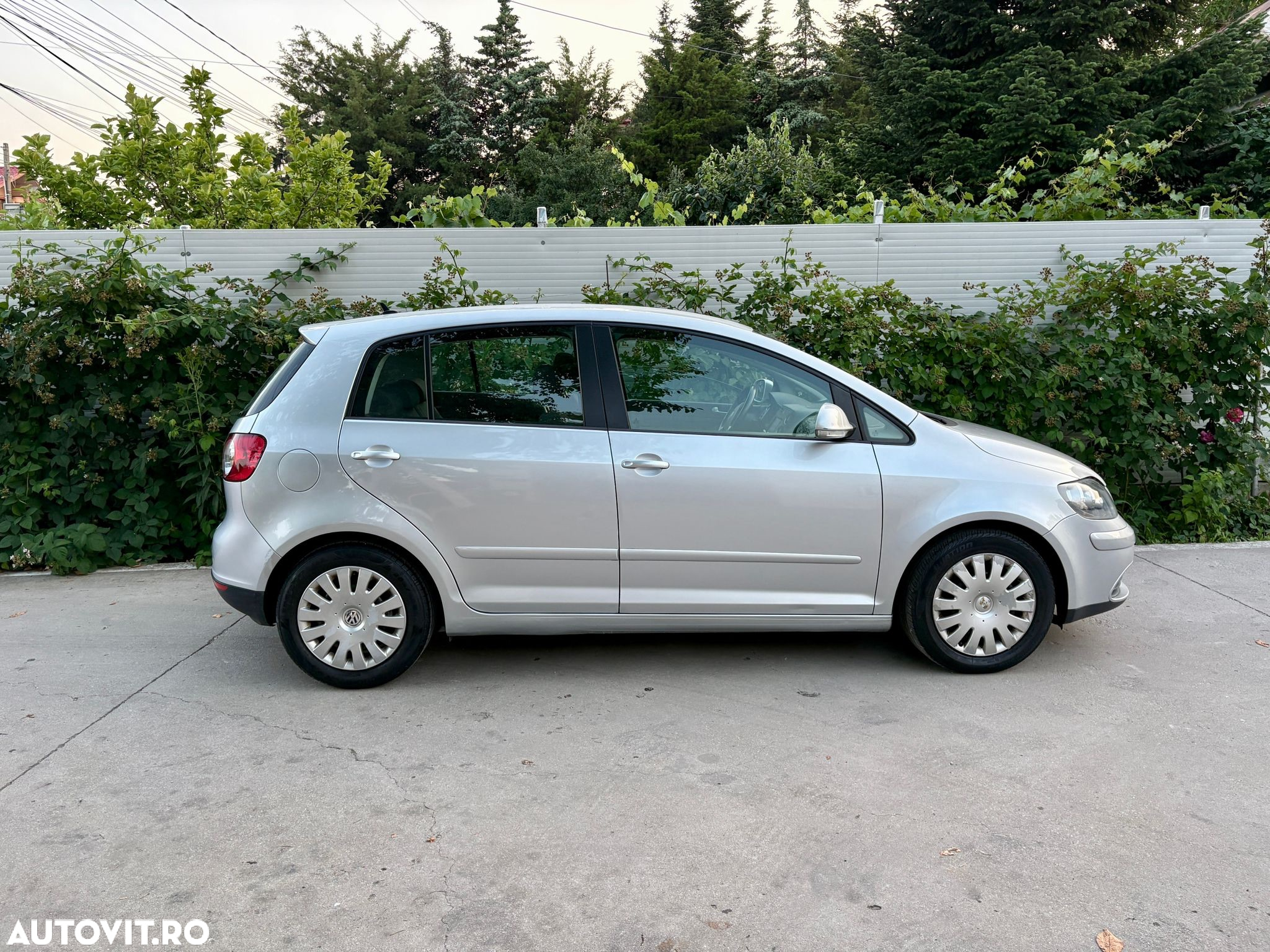 Volkswagen Golf Plus 1.6 FSI Comfortline Tip. - 12