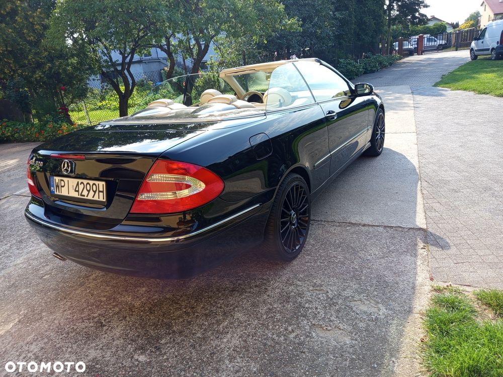 Mercedes-Benz CLK - 2
