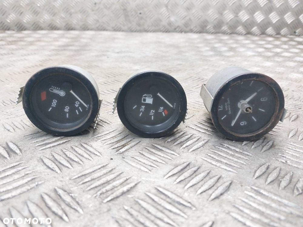 LICZNIK ZEGARY PALIWO TEMPERATURA MERCEDES-BENZ T1 KACZKA 2.4 D - 5