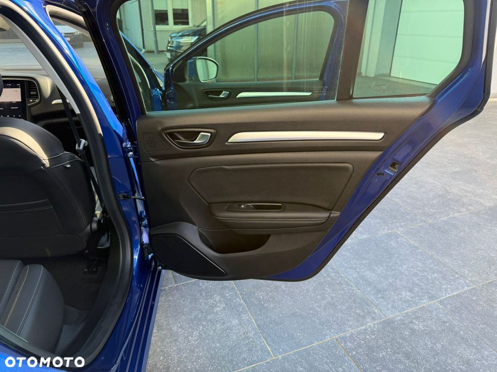 Renault Megane E-TECH 160 INTENS - 12