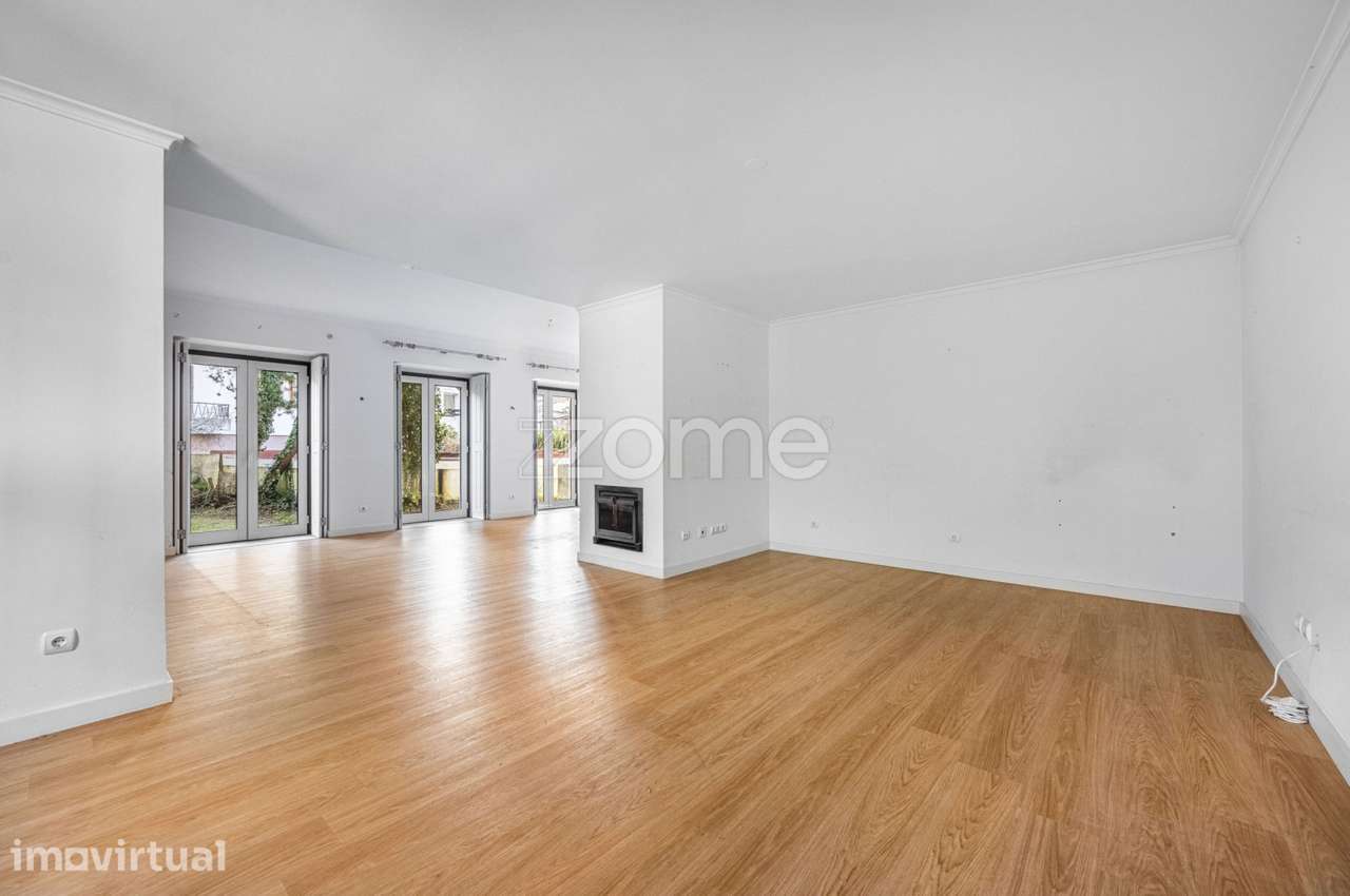 Moradia T4 com garagem e jardim | R. Tanger, Porto - Grande imagem: 2/59